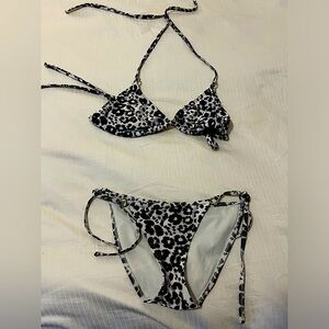 Black and white bikini